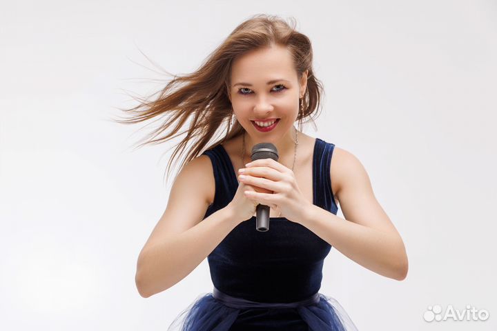 Ведущая - Скрипачка - Вокалистка