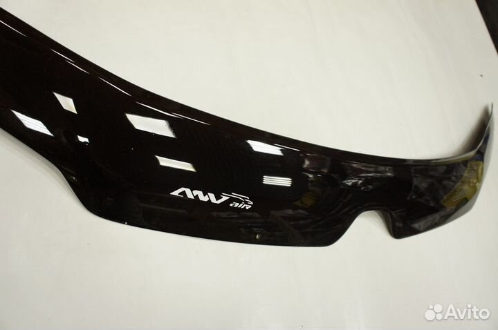 Дефлектор капота Renault Logan 2 с 2014 года