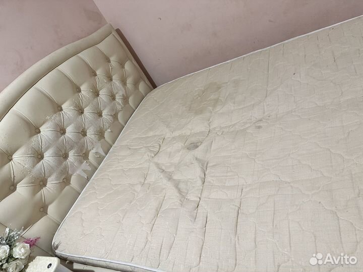 Кровать с матрасом 160 200 бу