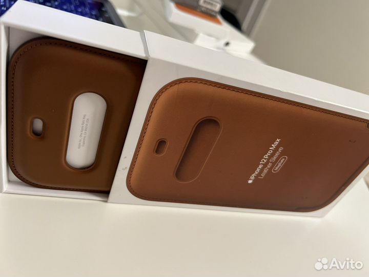 iPhone 12/13 Pro Max Leather Sleeve mhyg3ze/A