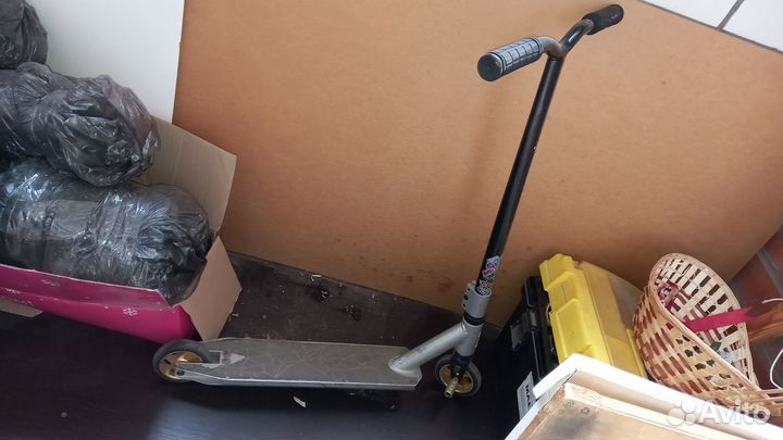 Трюковой самокат