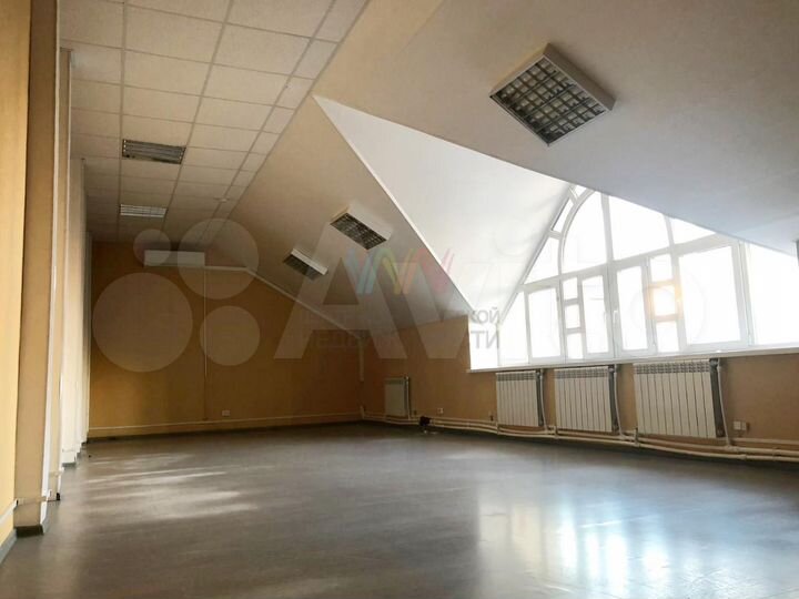 Офис на Кирова 530 м2 с парковкой