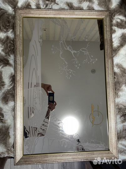 Зеркало,картина сакуры