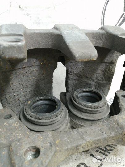 Суппорт передний левый Mercedes Ml W 164