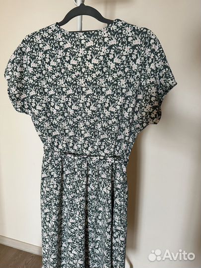 Uniqlo платье цветочный принт