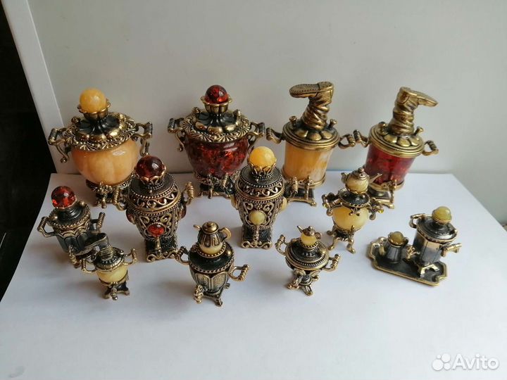 Самовар из бронзы с янтарем