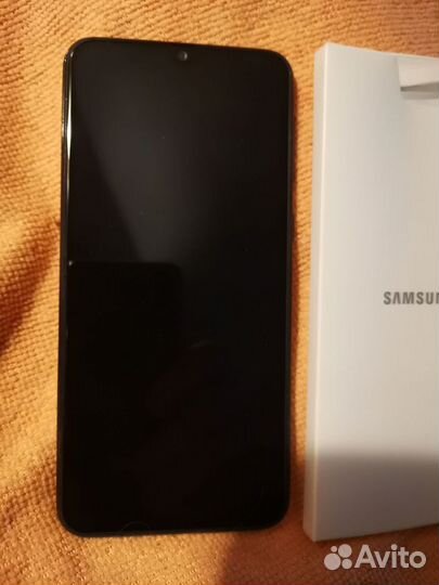 Samsung Galaxy M21, 4/64 ГБ