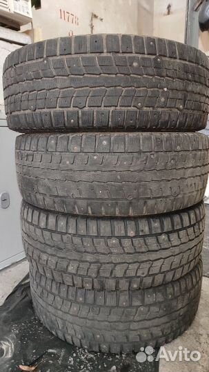 Dunlop SP Winter Ice 01 205/65 R15 94