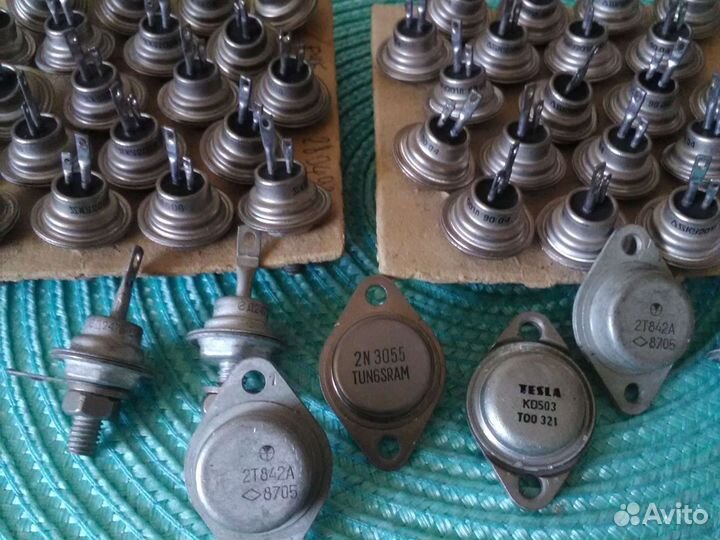 Транзисторы и другие электронные компоненты