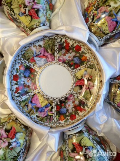 Чайный фарфоровый сервиз на 6 персон