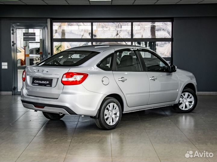 LADA Granta 1.6 МТ, 2023