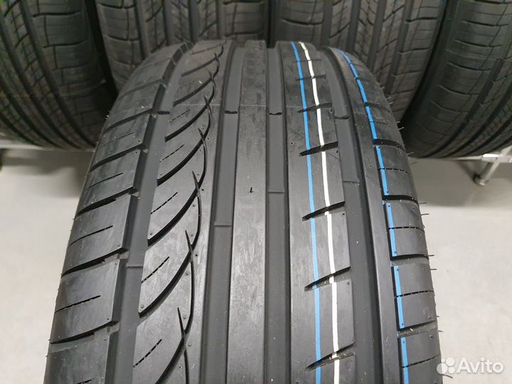 Sunfull Mont-Pro HP881 285/60 R18