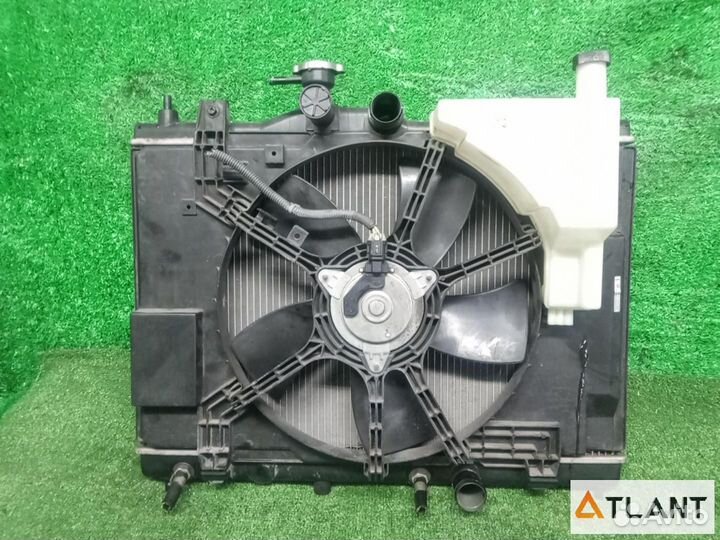 Радиатор основной nissan tiida