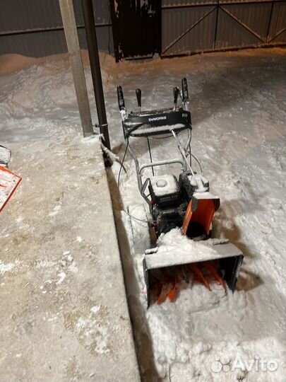 Снегоуборщик бензиновый бу