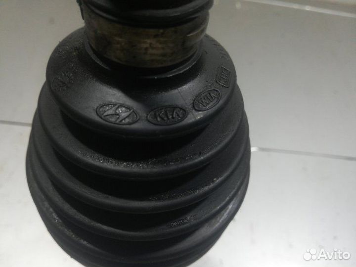 Привод (полуось) правый Hyundai Rio 3