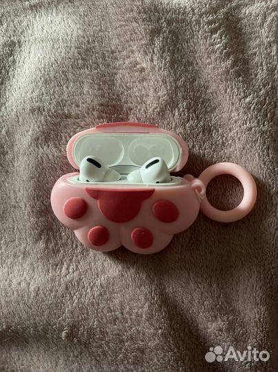 Чехол на AirPods pro