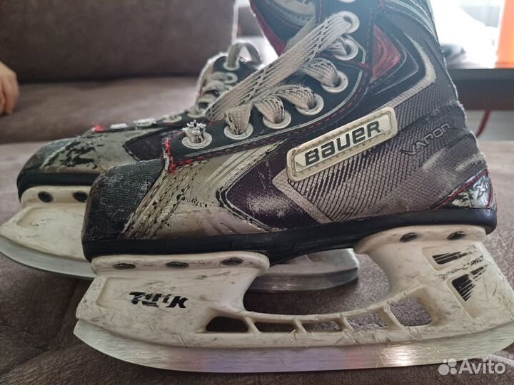 Детские хоккейные коньки Bauer