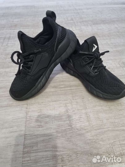 Кроссовки для мальчика