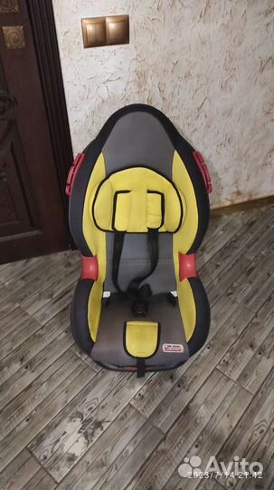 Детское автокресло 9 до 36 кг