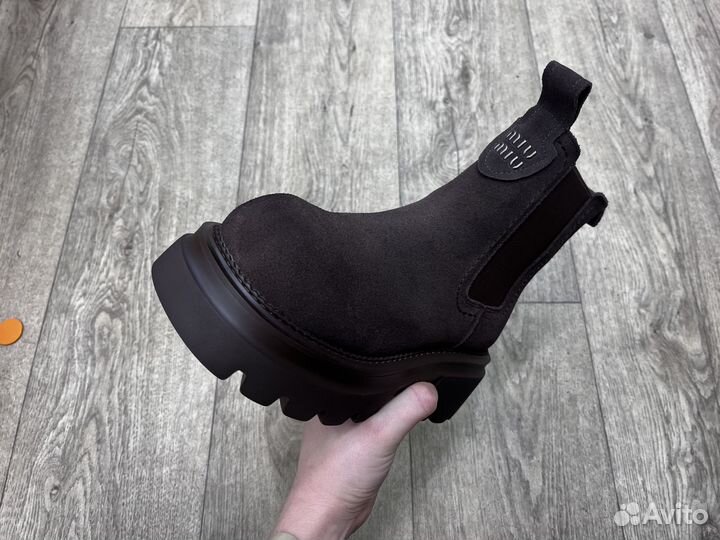 Женские ботинки зимние Miu Miu