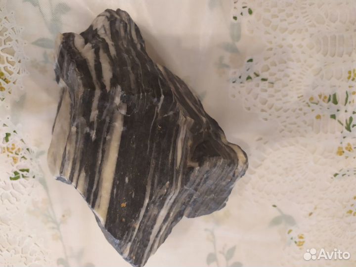 Аквариум натуральный камень gloxy «Зебра»