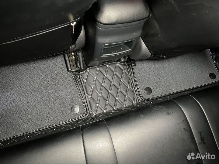 3Д коврики из экокожи Toyota Auris