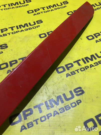 Молдинг крышки багажника Peugeot 207