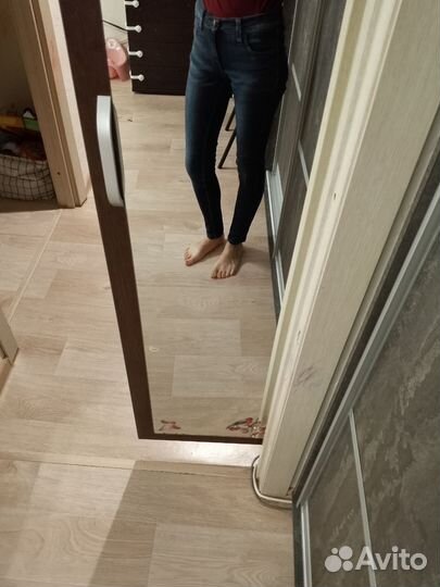 Джинсы женские заниженные