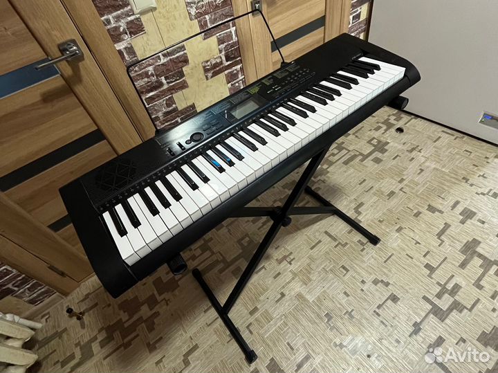 Синтезатор casio