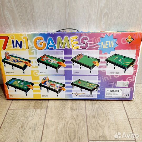 Настольный бильярд футбол