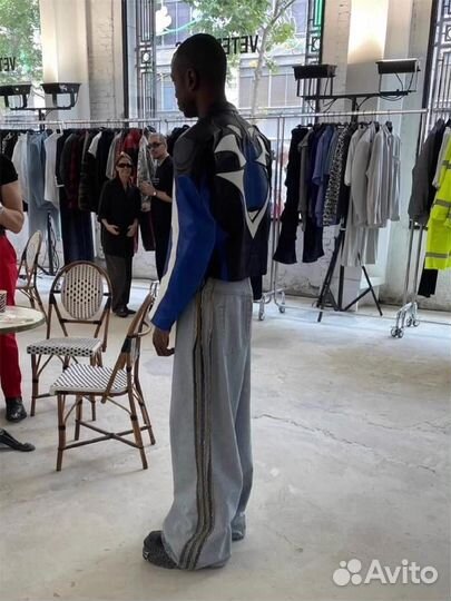 Кожаный бомбер Vetements Racing tribal Leather