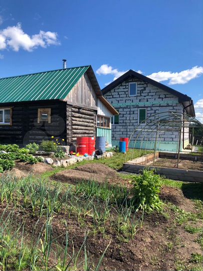 Дом 90 м² на участке 7,7 сот.