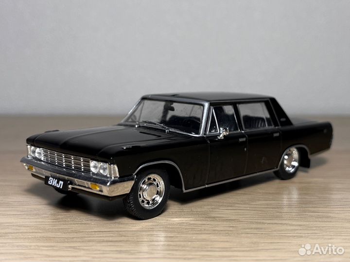 Модель ЗИЛ 117 правительственный 1:43