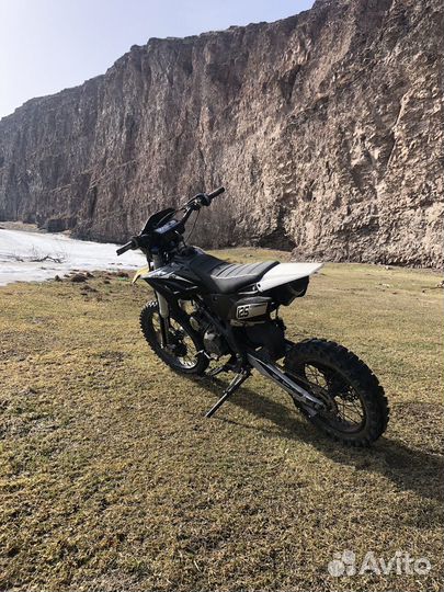 Продам пит байк wels RT125