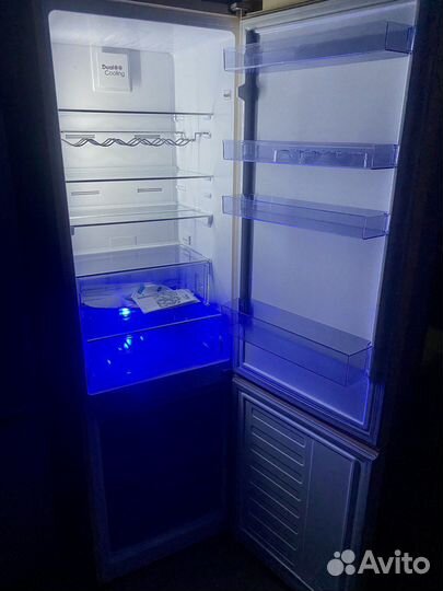 Холодильник Beko 2м No Frost
