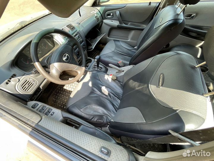 В разборе Mazda Protege