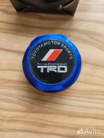 Крышка горловины бака Toyota TRD