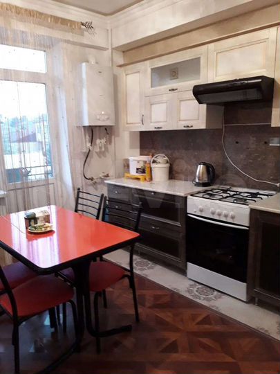 1-к. квартира, 40 м², 2/8 эт.