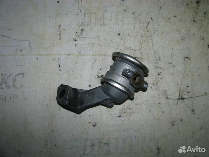 Клапан рециркуляции выхлопных газов Audi A6 (C6 4