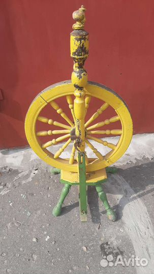 Прялка деревянная старинная