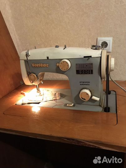 Швейная машинка veritas