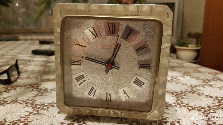 Часы советские на батарейке