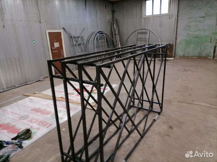Дровница уличная