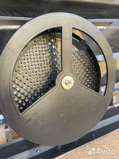 Решетка радиатора Mercedes w202