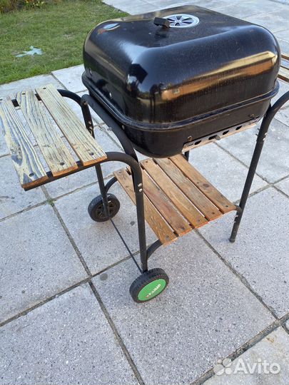 Гриль коптильня