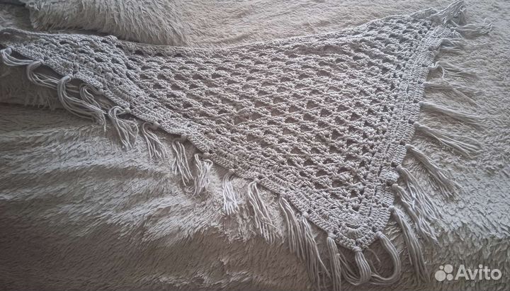 Шаль женская