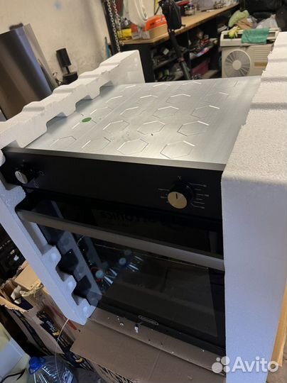 Духовой шкаф