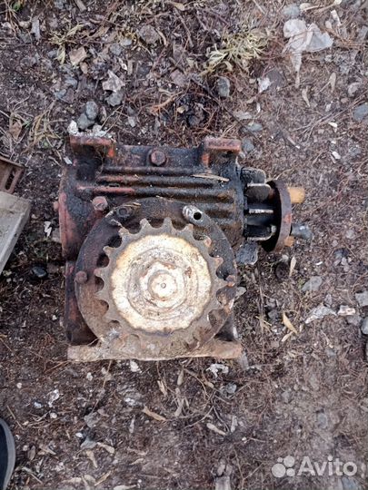 Редуктор тсн с двигателем