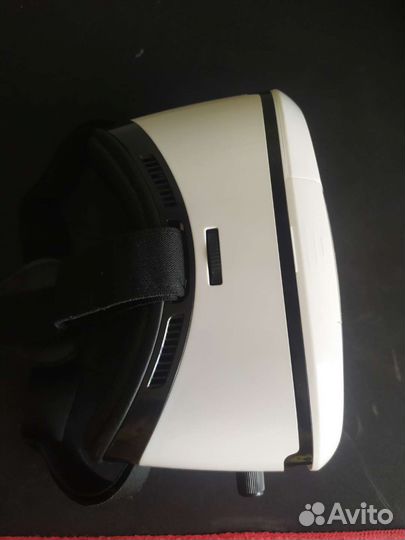 Очки виртуальной реальности для телефона