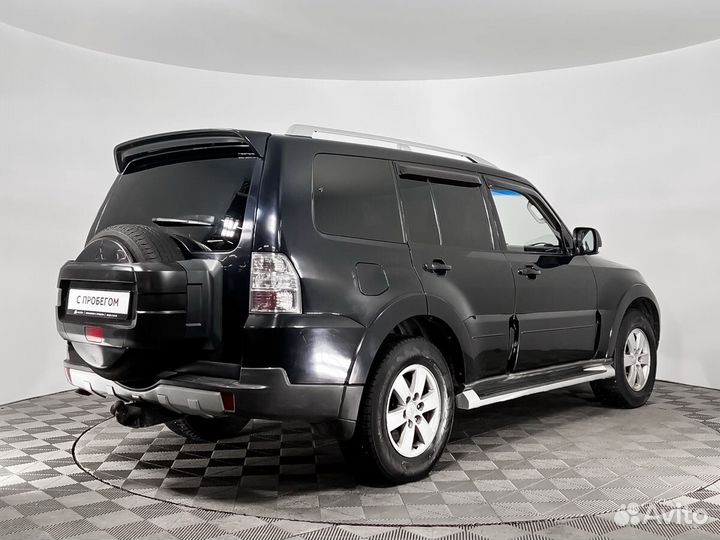Mitsubishi Pajero 3.2 AT, 2008, 258 000 км
